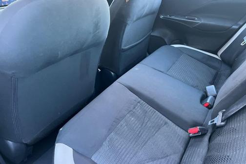 2021 Nissan Versa 1.6 SV