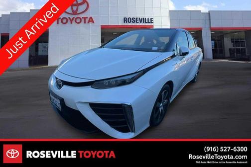 2016 Toyota Mirai Base