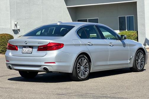 Glacier Silver Metallic 2020 BMW 530 530i