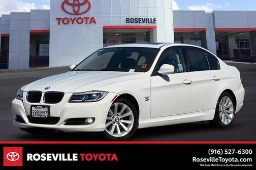 Alpine White 2011 BMW 328 xDrive