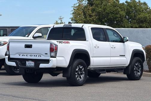 Ice Cap 2023 Toyota Tacoma TRD Sport