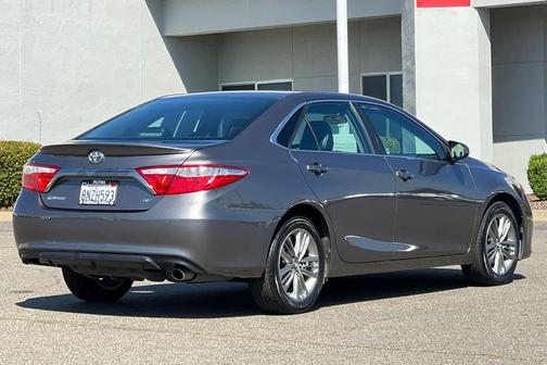 Predawn Gray Mica 2017 Toyota Camry SE