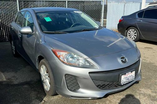 2013 Mazda Mazda3 i Touring