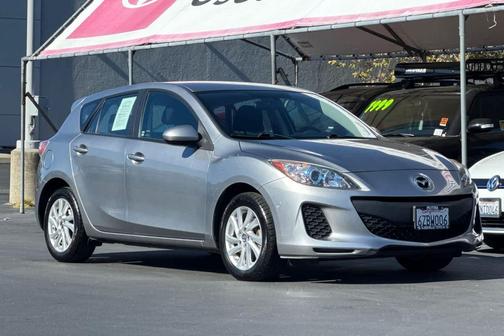 2013 Mazda Mazda3 i Touring