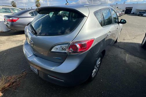 2013 Mazda Mazda3 i Touring