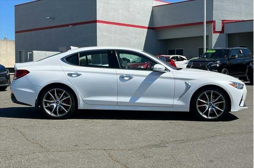 2020 Genesis G70 2.0T RWD Manual