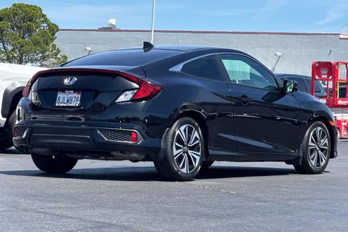 Crystal Black Pearl 2018 Honda Civic EX-L
