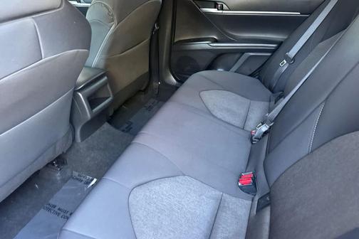 Ice Cap 2024 Toyota Camry LE