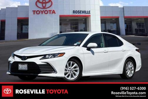 Ice Cap 2024 Toyota Camry LE
