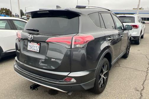 2016 Toyota RAV4 SE