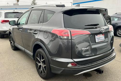 2016 Toyota RAV4 SE