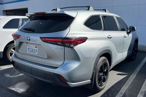 2023 Toyota Highlander Hybrid LE