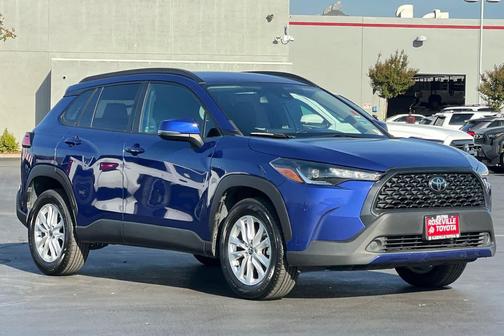 2022 Toyota Corolla Cross LE