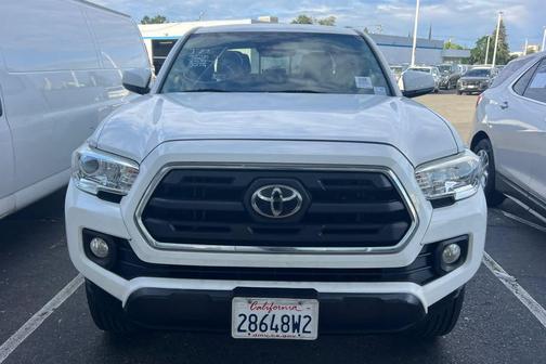 Super White 2019 Toyota Tacoma SR5