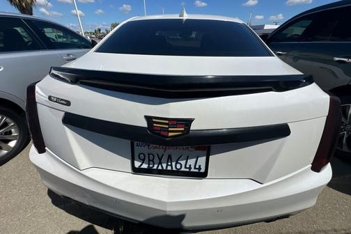 Crystal White Tricoat 2018 Cadillac CTS 3.6L Luxury
