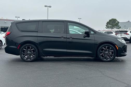 2019 Chrysler Pacifica Touring Plus