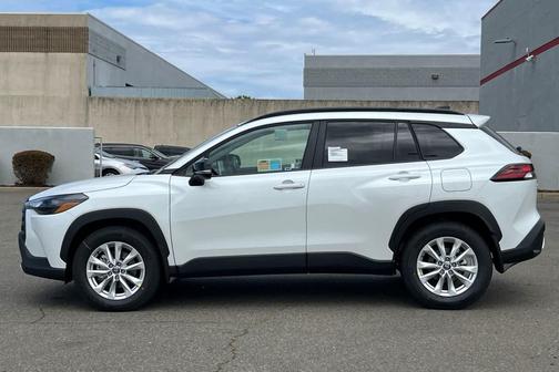 Wind Chill Pearl 2026 Toyota Corolla Cross LE