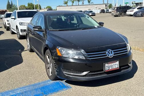 2013 Volkswagen Passat 2.5 SE