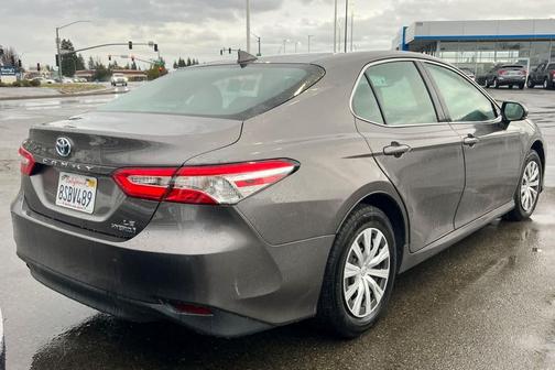 2020 Toyota Camry LE