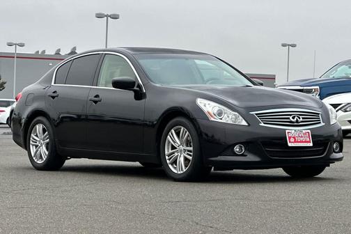 2012 INFINITI G37 Journey