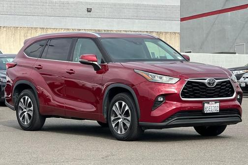 2020 Toyota Highlander XLE