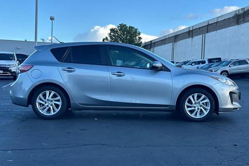 2012 Mazda Mazda3 i Grand Touring