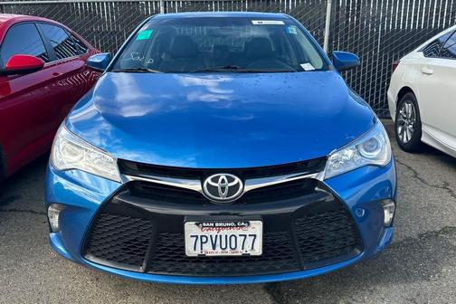 2016 Toyota Camry SE