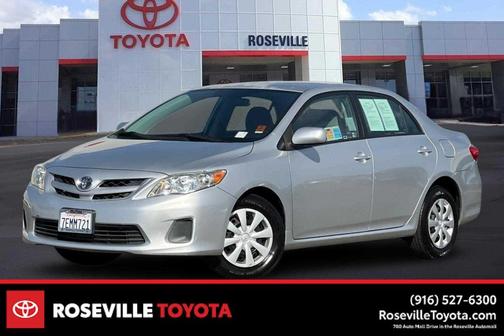 Classic Silver Metallic 2011 Toyota Corolla LE