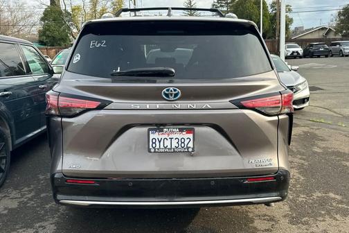 2021 Toyota Sienna Platinum