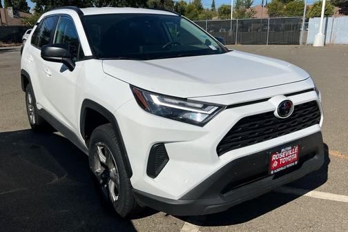 Ice Cap 2025 Toyota RAV4 Hybrid LE