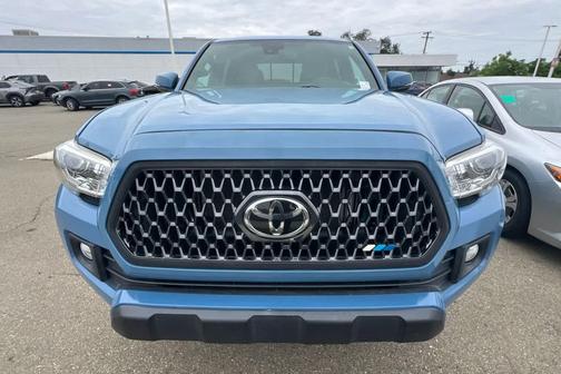 Cavalry Blue 2019 Toyota Tacoma TRD Off Road