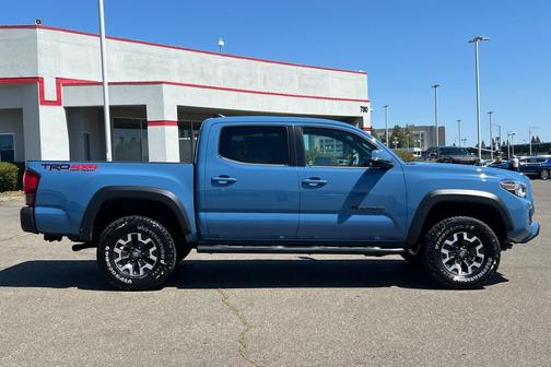 Cavalry Blue 2019 Toyota Tacoma TRD Off Road