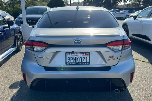 2024 Toyota Corolla Hybrid SE