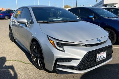 2024 Toyota Corolla Hybrid SE