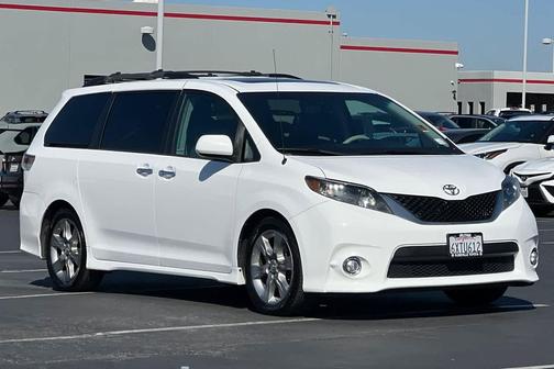 2013 Toyota Sienna SE