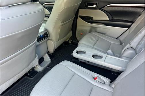 2016 Toyota Highlander Hybrid Limited