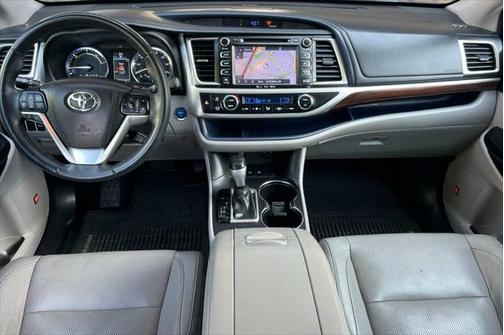 2016 Toyota Highlander Hybrid Limited