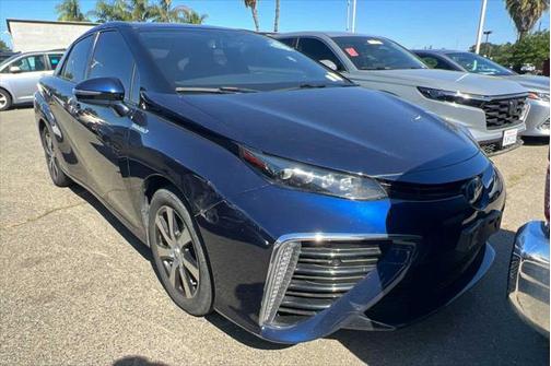 2018 Toyota Mirai Base