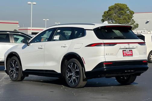 2026 Toyota Crown Signia XLE