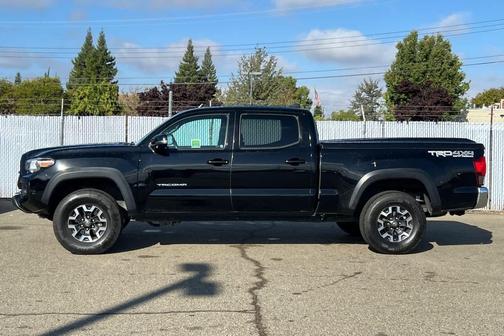 Black 2016 Toyota Tacoma TRD Off Road