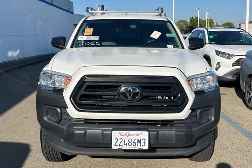 White 2022 Toyota Tacoma SR