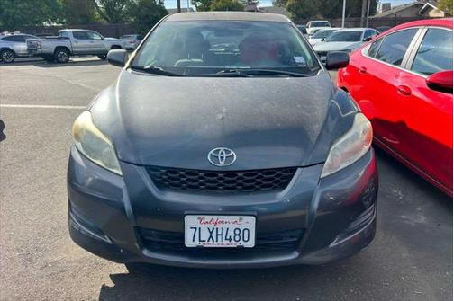 2009 Toyota Matrix Base