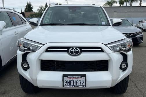 Ice Cap 2024 Toyota 4Runner SR5 Premium