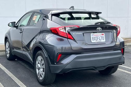 2021 Toyota C-HR LE