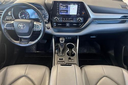 Ruby Flare Pearl 2022 Toyota Highlander XLE