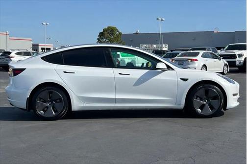 2023 Tesla Model 3 Standard Range