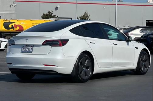 2023 Tesla Model 3 Standard Range