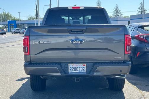 Magnetic Metallic 2016 Ford F-150 Lariat