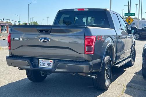 Magnetic Metallic 2016 Ford F-150 Lariat