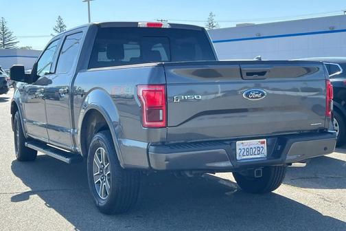 Magnetic Metallic 2016 Ford F-150 Lariat